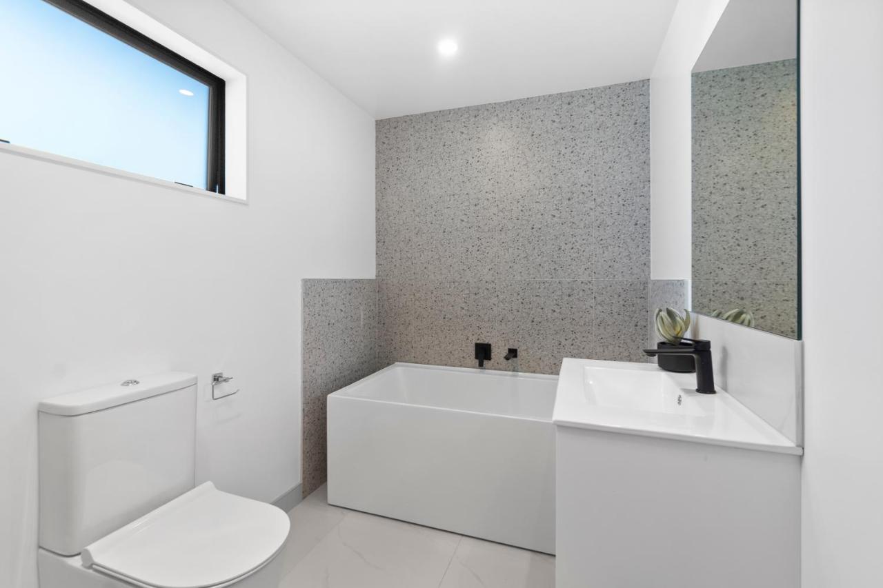 New House Walk To Rototuna Shopping Mall Villa Hamilton Exterior foto